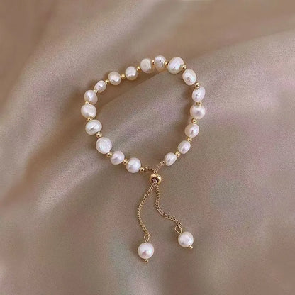 t Sparkling Zircon Flower Bracelet